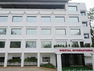 Sheetal International Rain Basera Rāipur Esterno foto
